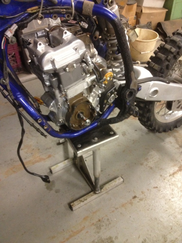Fitting YZM400 into the donor bike